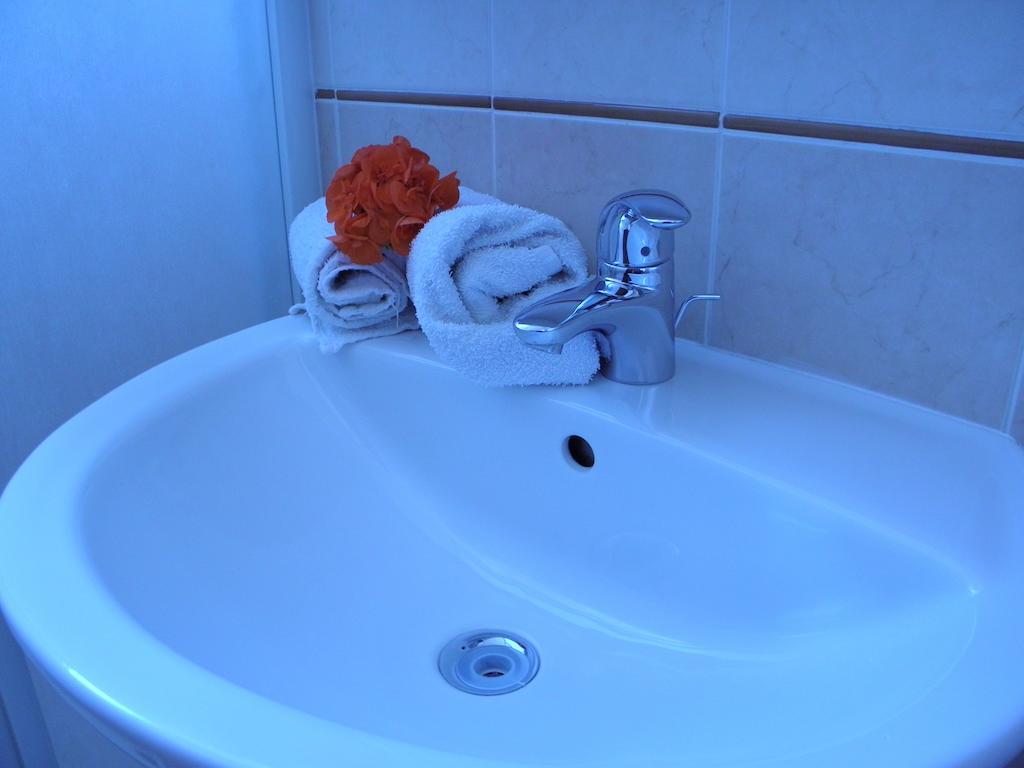 Albergo La Perla Cagliari Buitenkant foto